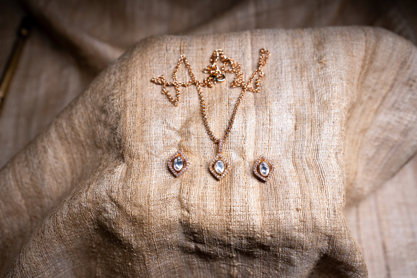 Diamond shaped polki stone pendant set in gold finish