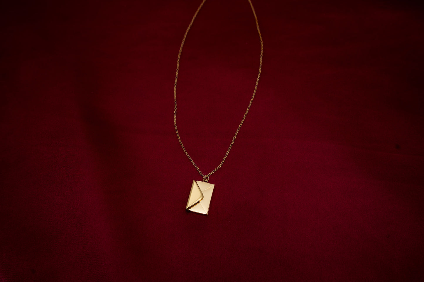 Elira envelope gold finish anti-tarnish necklace