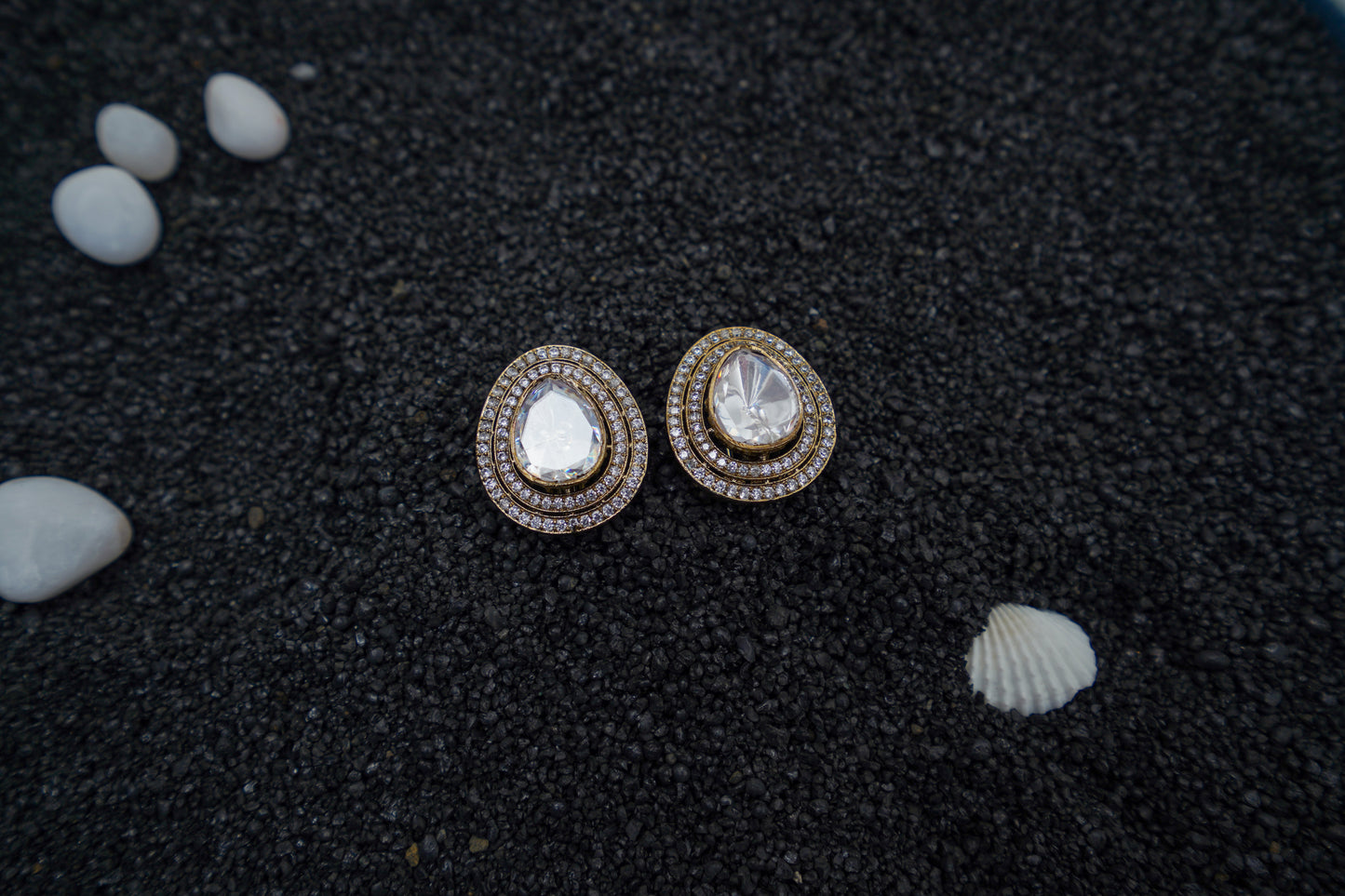 Anya moissanite ear studs