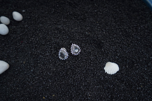 Aurelia American diamonds ear studs