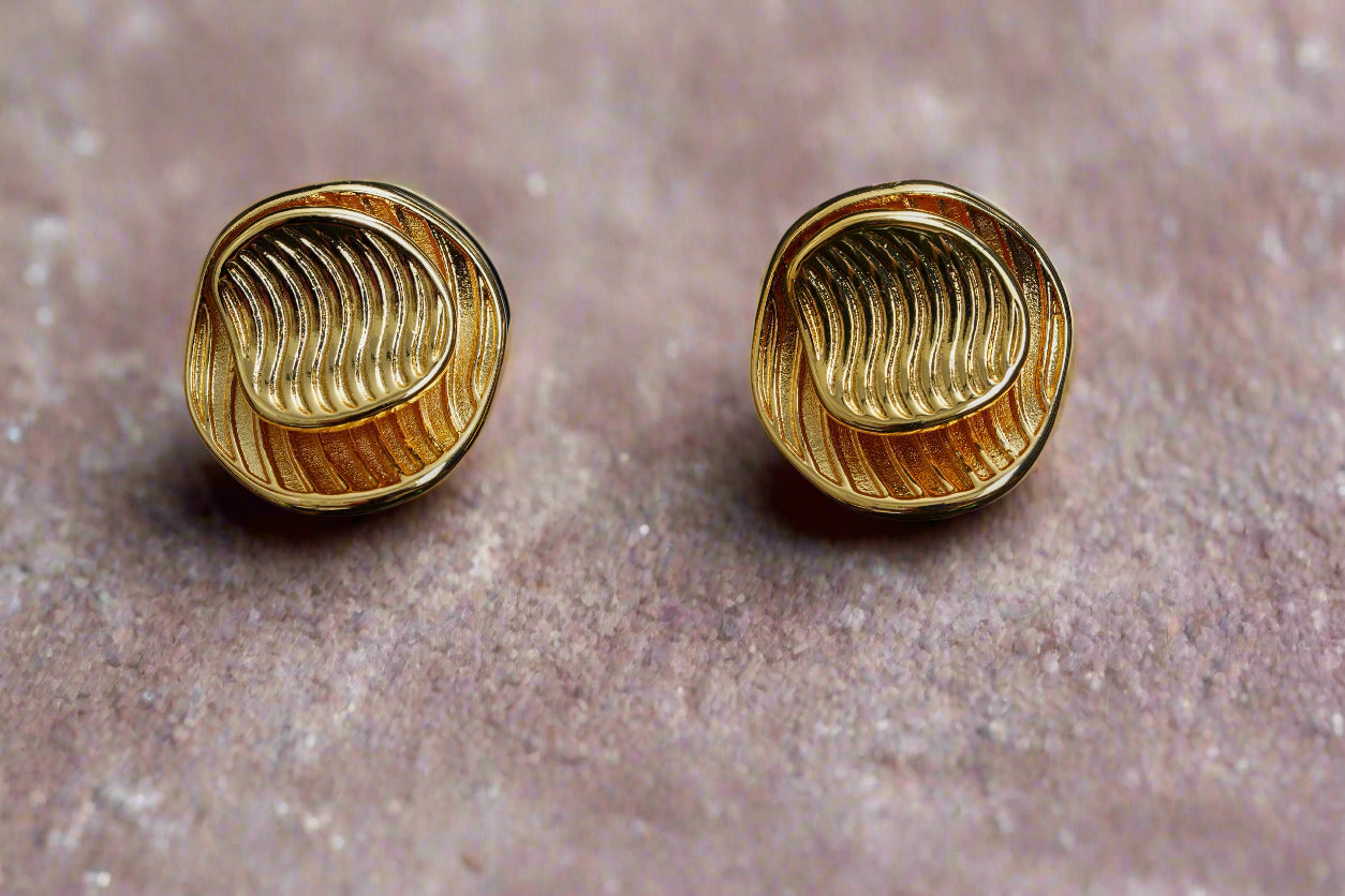 Candyra Dual Waves Ear Studs