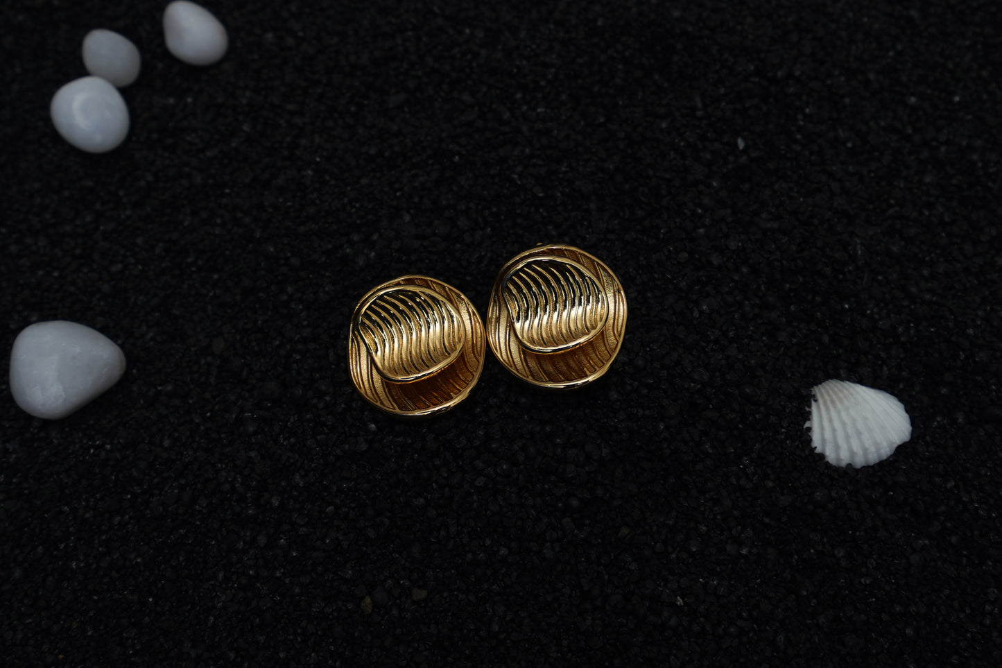 Candyra Dual Waves Ear Studs