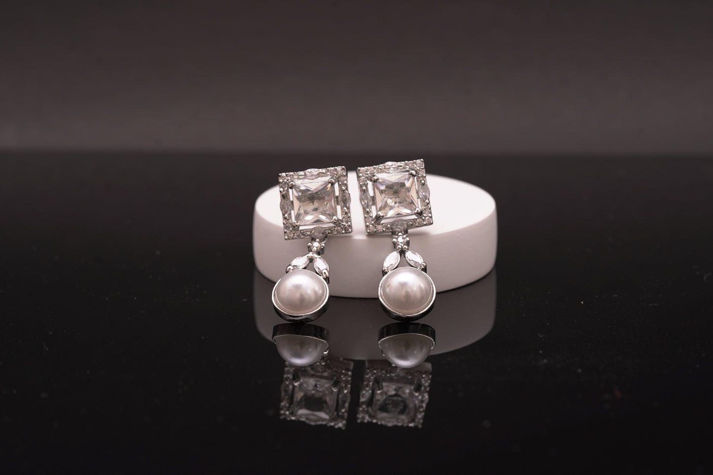 Chic real American diamond earrings with a gentle pearl drop