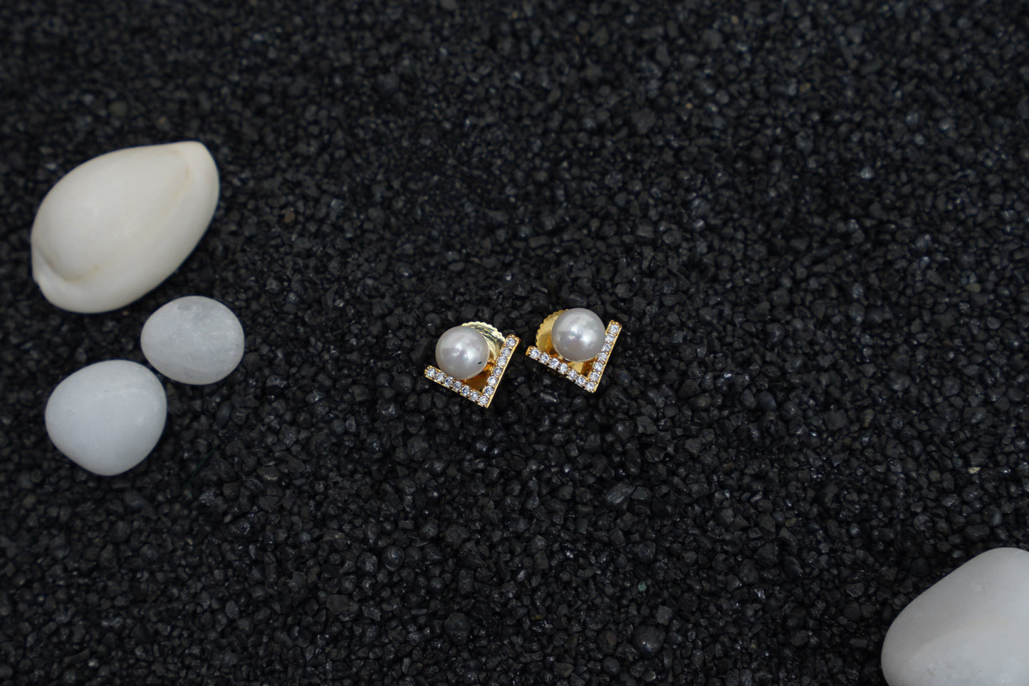 Cupid pearl and AD ear studs