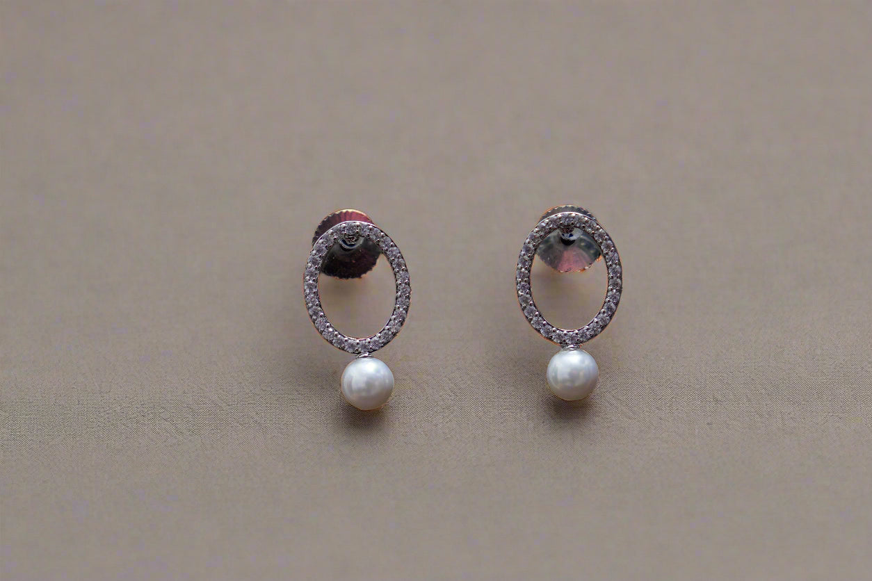 Elira oval AD with pearl earrings