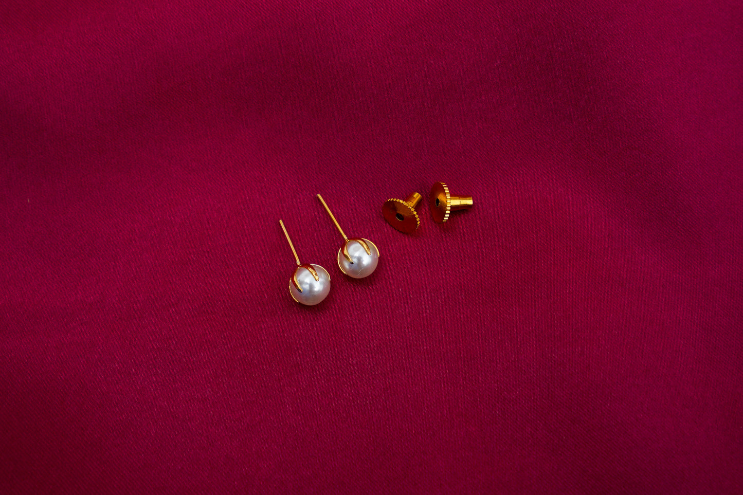Kaia Pearl Studs