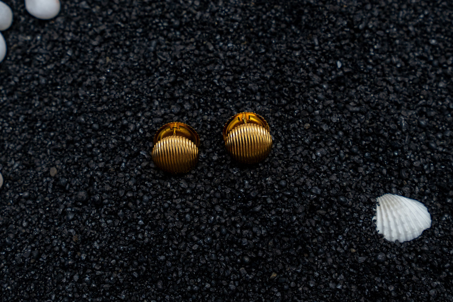 Luvia Oval Ear Studs