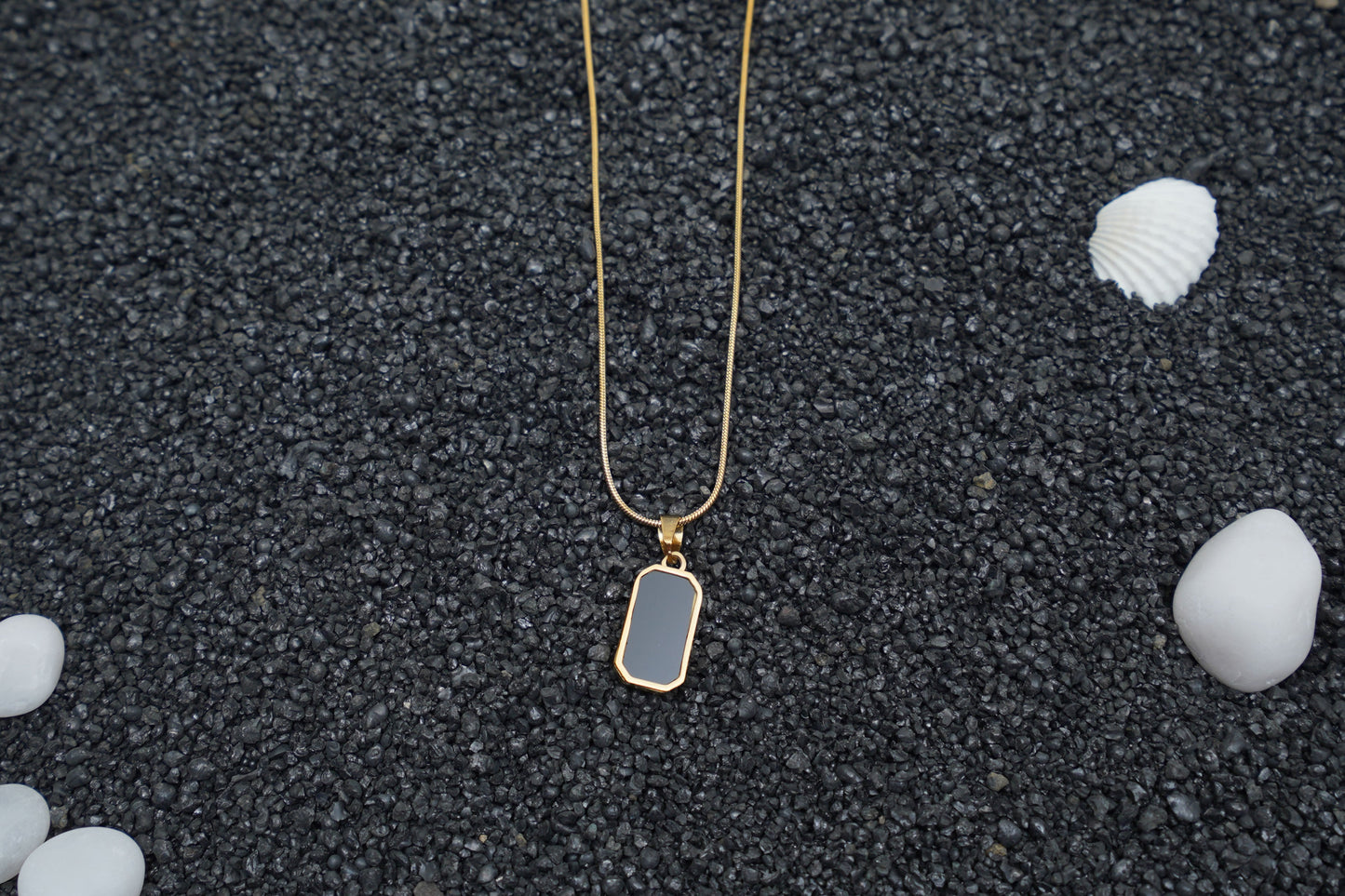 Nyra double sided gold finish anti-tarnish necklace
