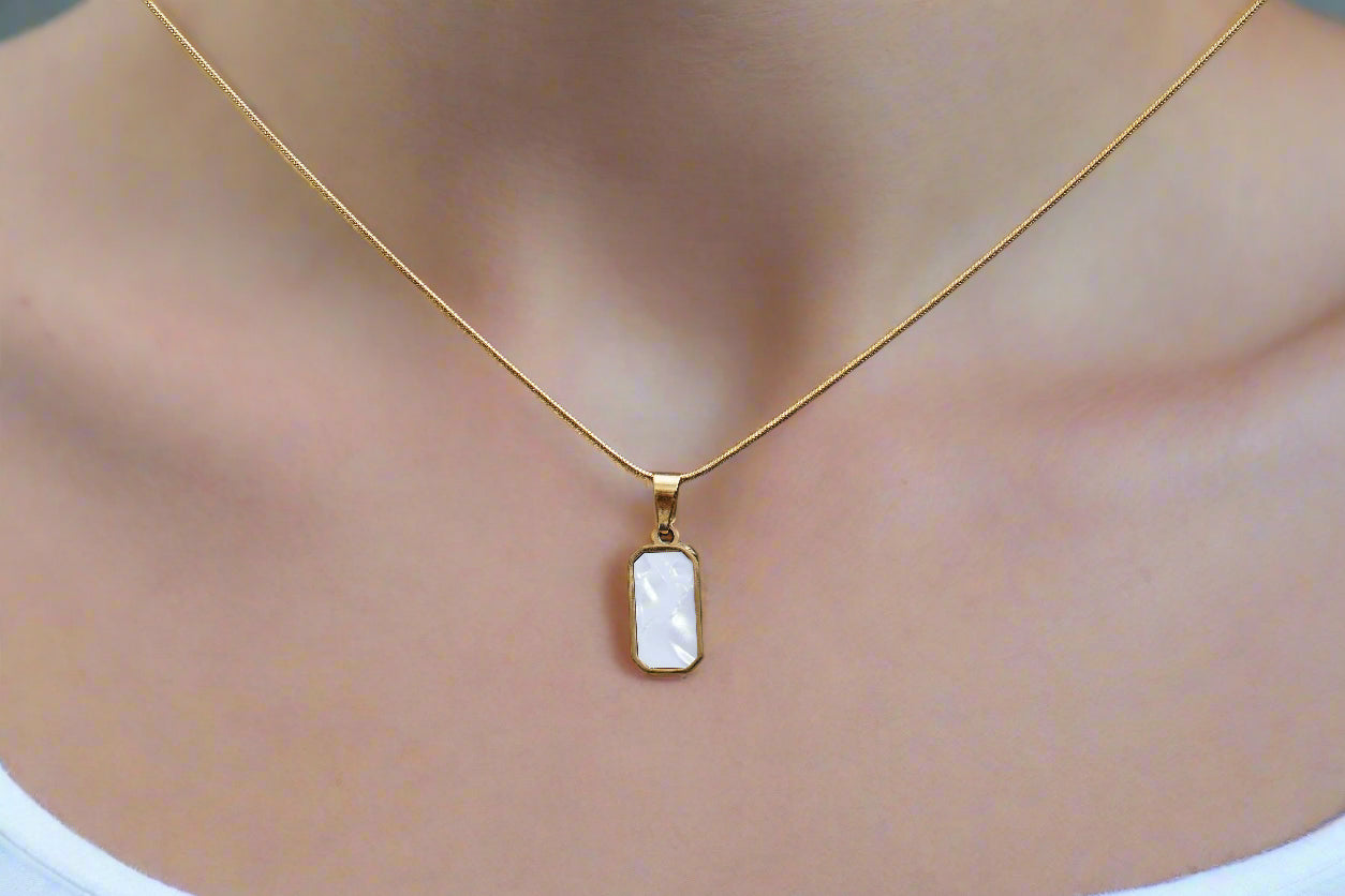 Nyra double sided gold finish anti-tarnish necklace
