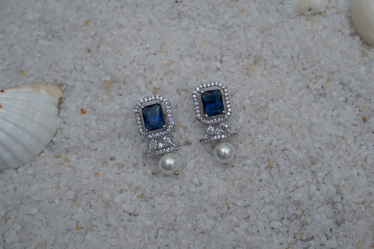 Veloura captivating earrings