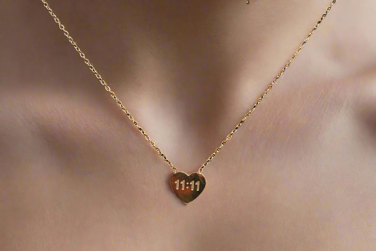 Angel Heart gold finish anti-tarnish necklace